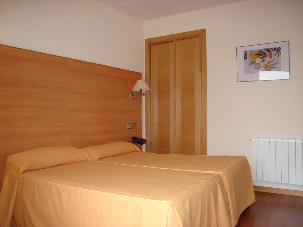 Hotel Europa Villacanas Quarto foto